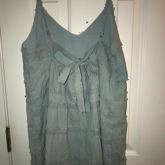 Dress - Picture 2 of 4